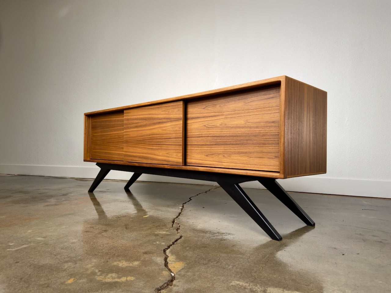 Acid in TEAK - READY TO SHIP