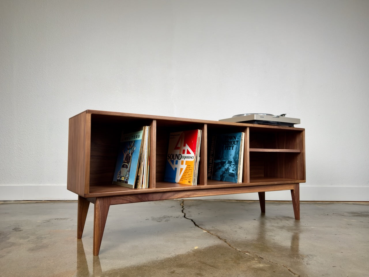 The "Jelly" record console