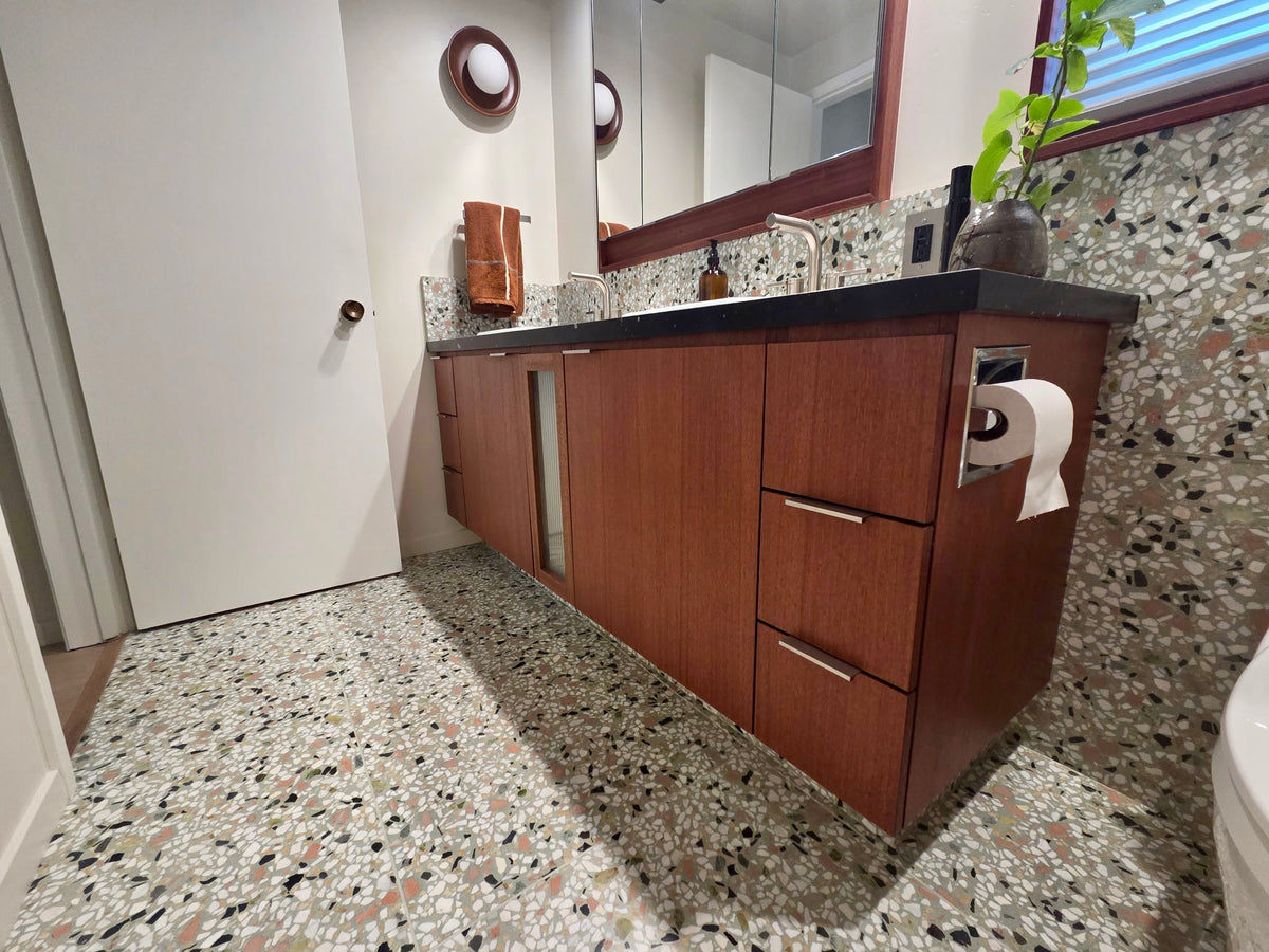 Double sink floating vanity