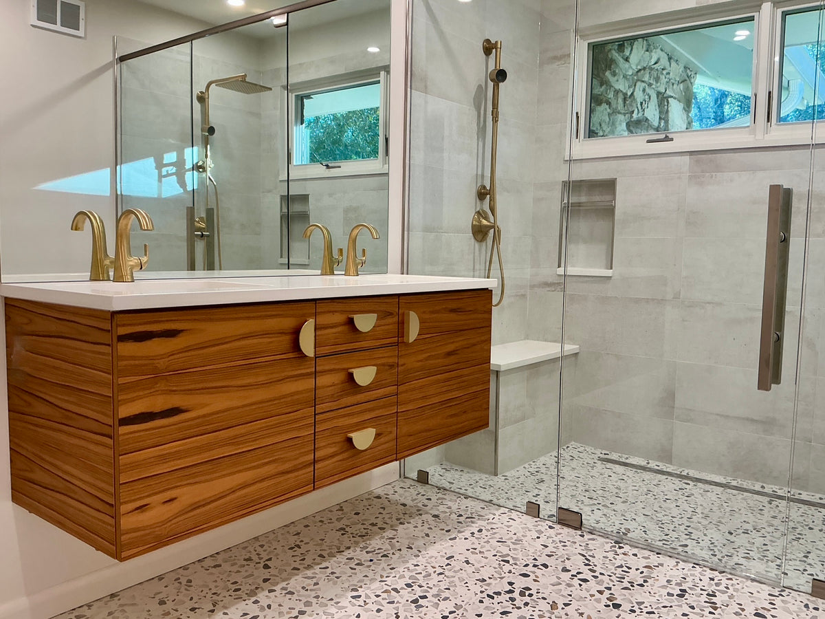 Double sink floating vanity